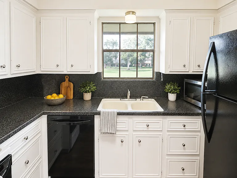 2842 W Pebble Beach Dr — Photo 6