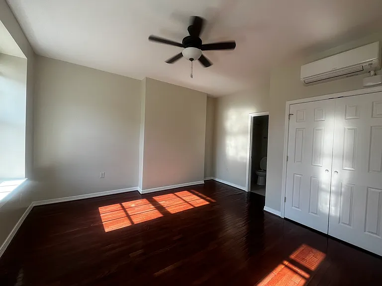 712 Saint Paul St #5 — Photo 10