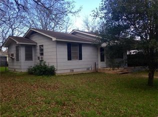 222 6th St, Somerville, TX 77879