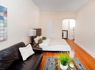 17 George St, Hyde Park, MA 02136