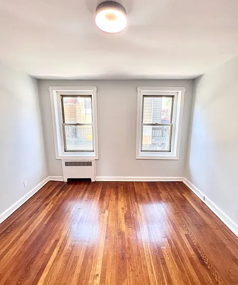 162 Park Ave — Photo 5