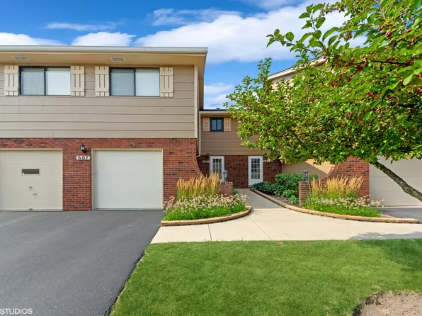 607 Whalom Ln #607, Schaumburg, IL 60173
