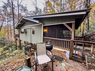 231 Dogwood Cir, Hayesville, NC 28904