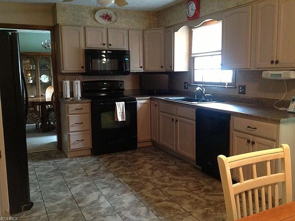 2nd image of 11358 Island Creek Dr