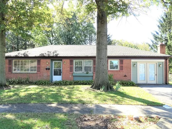 510 Robin Rd, Lititz, PA 17543