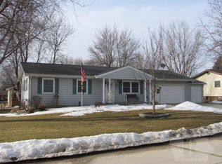 218 Lynn St, Carroll, IA 51401