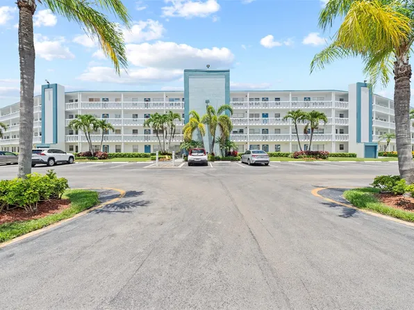 3082 Exeter #3082, Boca Raton, FL 33434