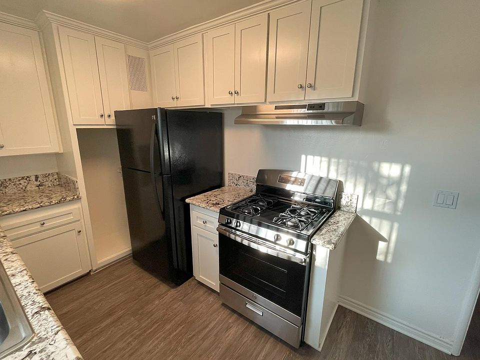 L'Abri Apartments - 11724 Gurley Ave Downey CA | Zillow