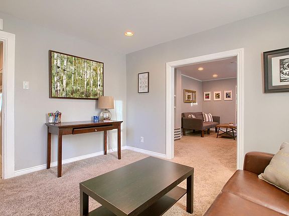 4th image of 2785 W Irvington Pl