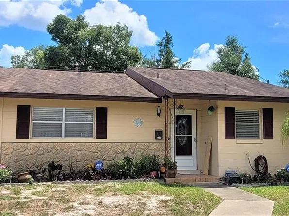 9 Villa Villar Ct, Deland, FL 32724