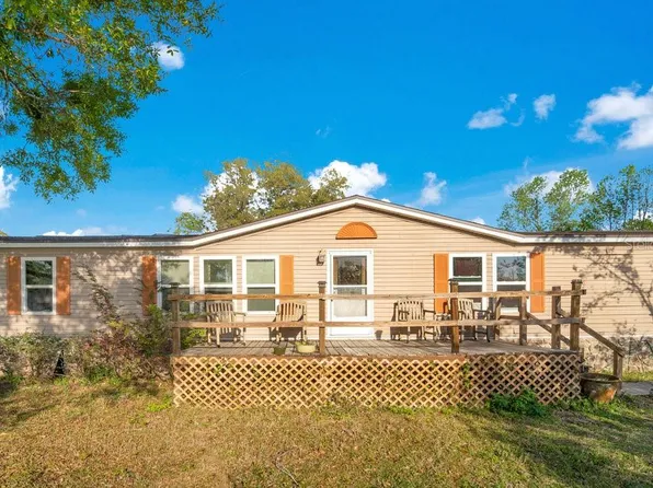 6342 Saddletree Dr, Zephyrhills, FL 33544
