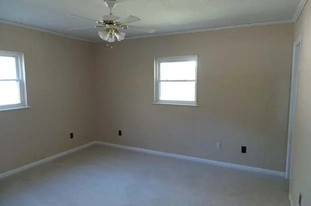 7028 Nathan Rd — Photo 18