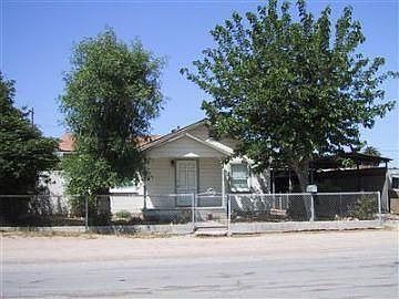 2nd image of 321 Rose Ave