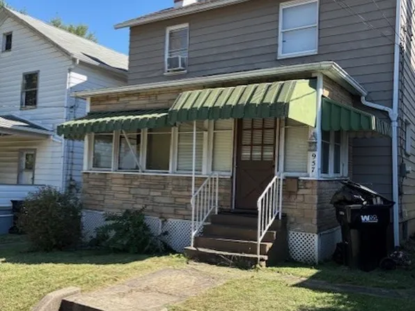 957 Main St, Aliquippa, PA 15001