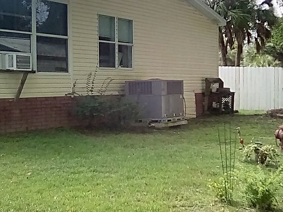 2nd image of 1978 SE Buddy Ave
