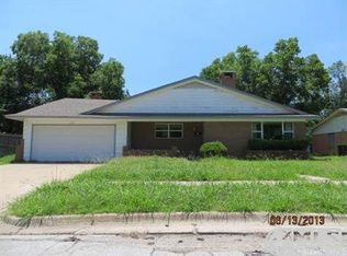 1718 Merrywood Way, Gainesville, TX 76240