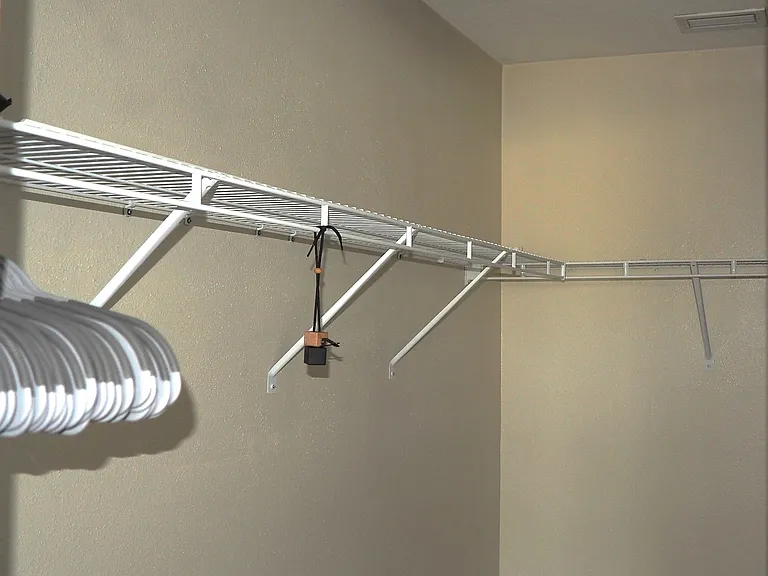Walk in closet