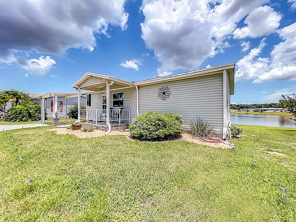4th image of 25806 Espanola Dr