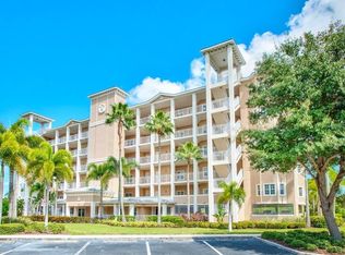 7296 Marathon Dr APT 402, Seminole, FL 33777
