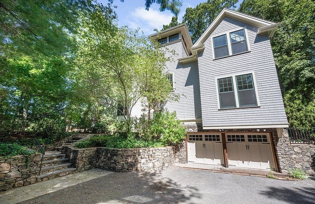 823 Newton St, Brookline, MA 02467 Zillow