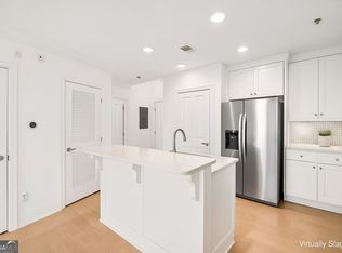 2255 Peachtree Rd NE UNIT 426, Atlanta, GA 30309