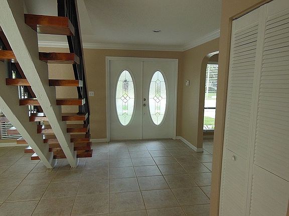 Foyer entry & hall closet.