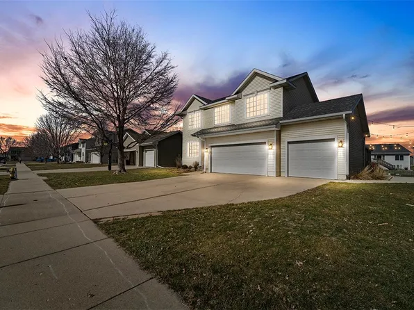 6560 SE Sundancer Swing, Pleasant Hill, IA 50327