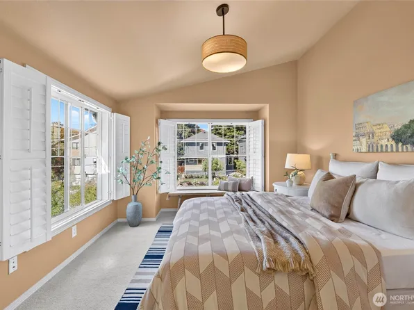 2651 NW 57th Street #B, Seattle, WA 98107