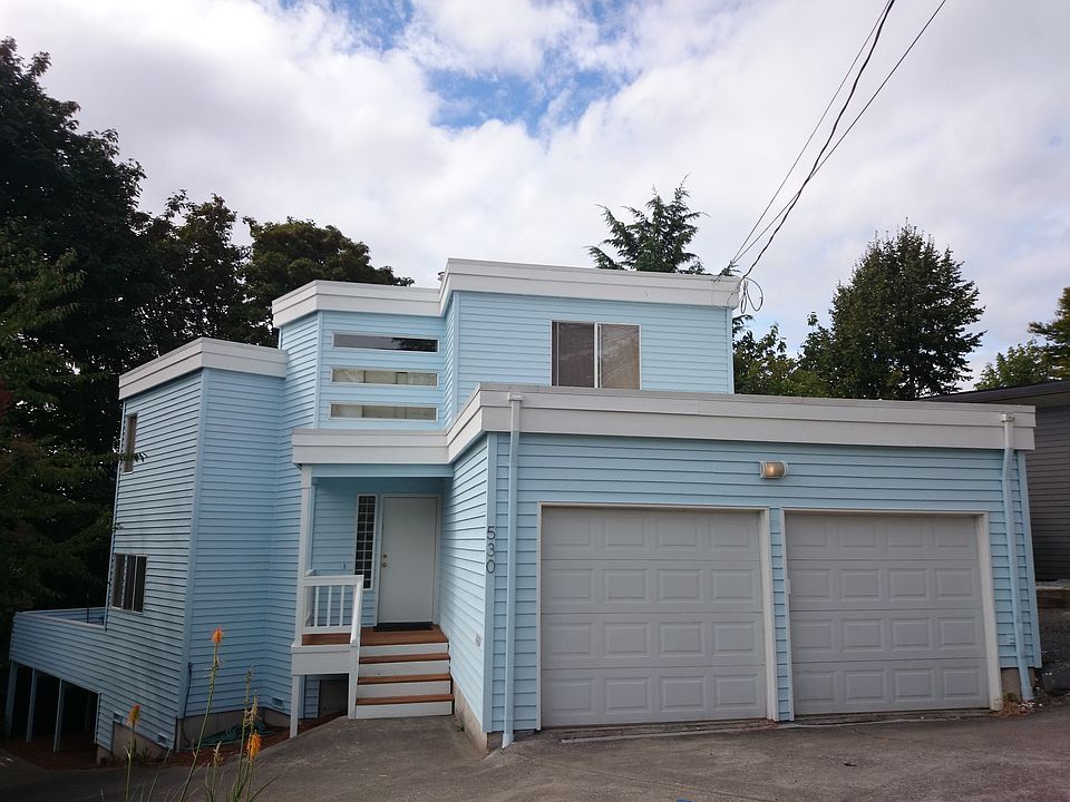 2nd image of 530 29th Ave S