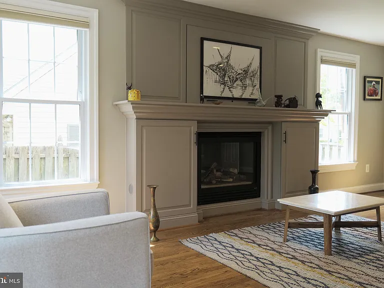 4536 Fairfield Dr — Photo 11