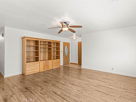 3rd image of 987 Jonell Ln