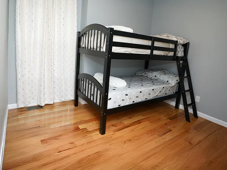 288 S 7th St #1 — Photo 35