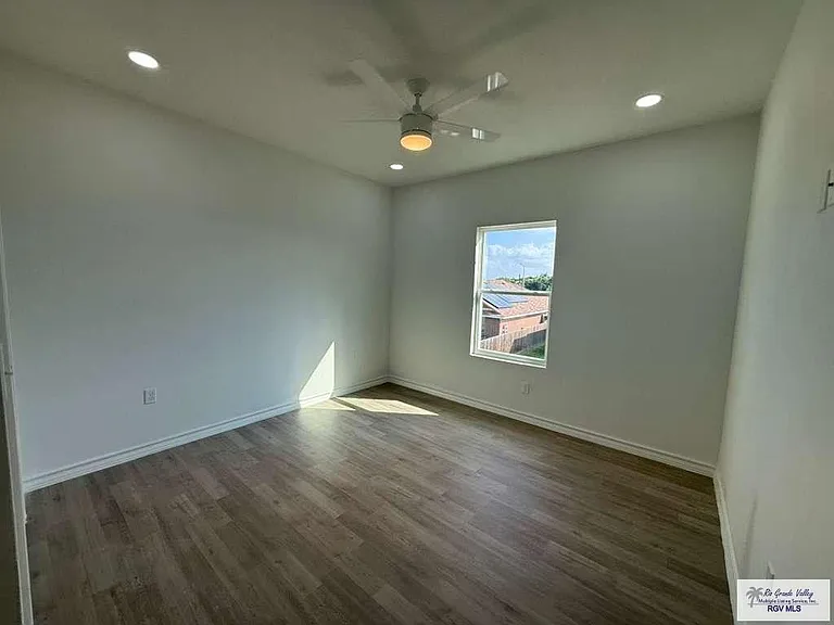 5160 Alexa Rd — Photo 13