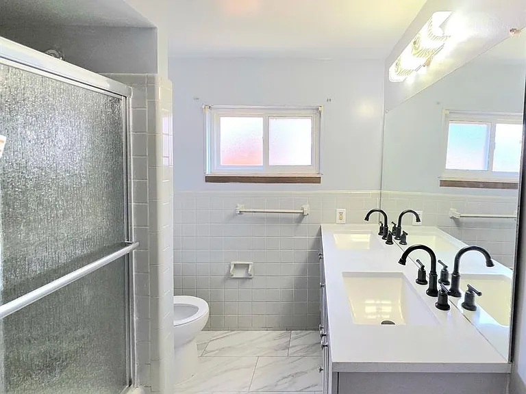 8340 Anna Ave — Photo 18