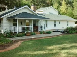 92 Falcon Dr, Fountain Inn, SC 29644