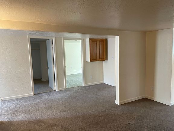 4th image of 16441 Mill St