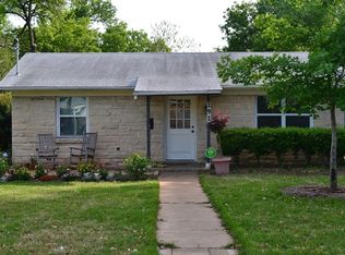 1913 W Saint Johns Ave, Austin, TX 78757