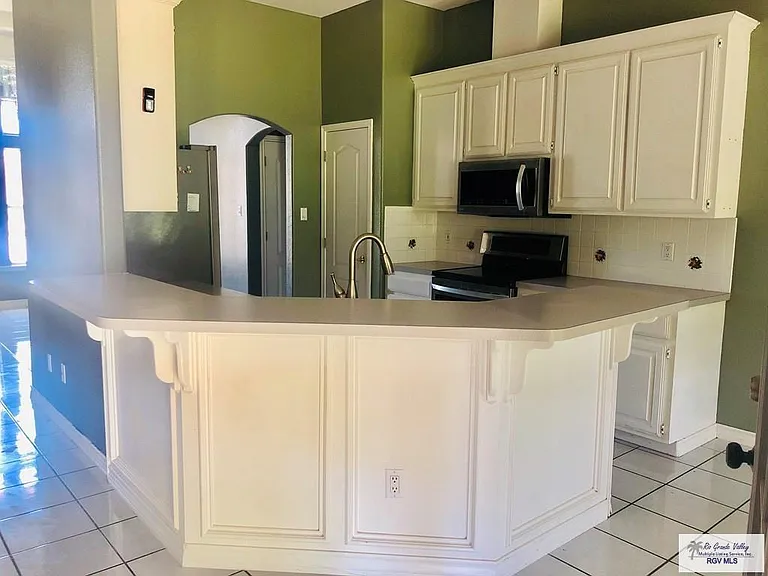3410 Chardonay Dr — Photo 8