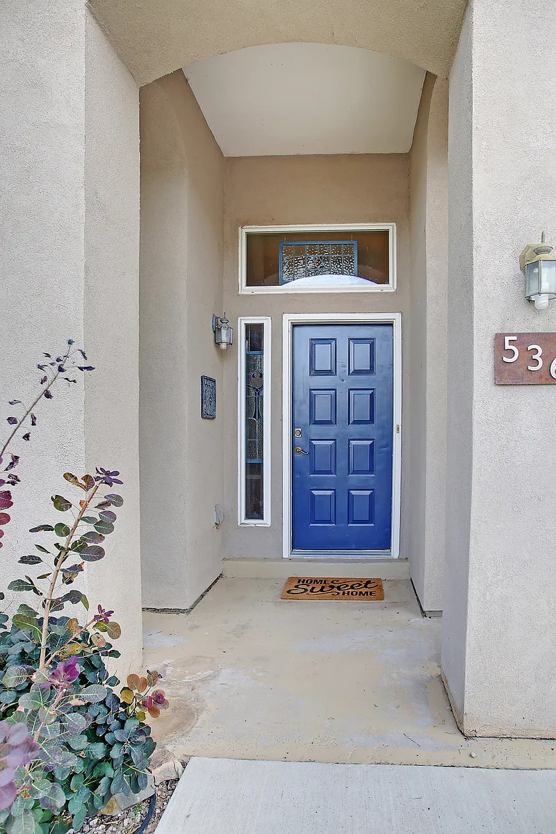Building Photo - 536 Minturn Ct NE