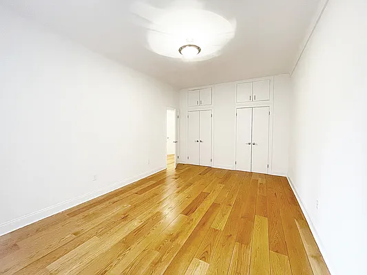 Rented by Rachel Realty | media 18