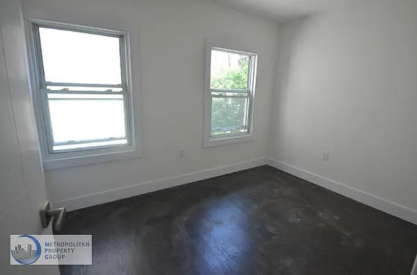 Rented by Metropolitan Property Group | media 34