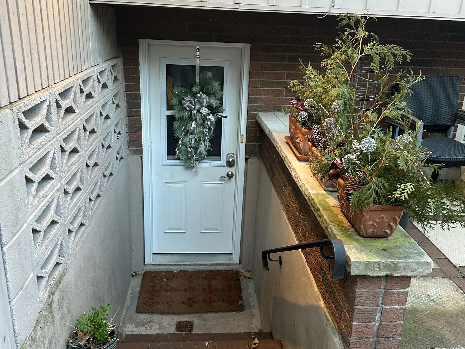 2 bed, $1,825 — Photo 2