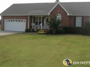 1030 Cagle Rd, Ashland City, TN 37015