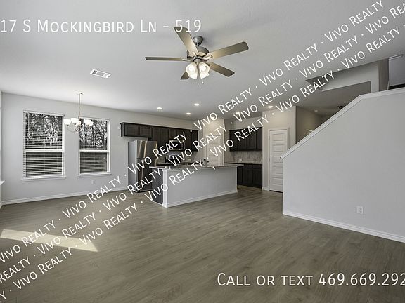 4th image of 517 S Mockingbird Ln #519