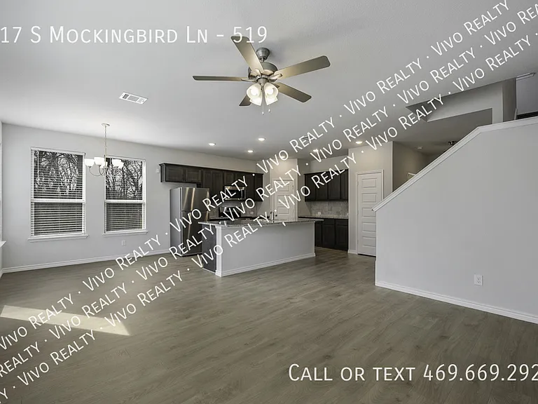 517 S Mockingbird Ln #519 — Photo 4