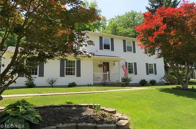 1st image of 292 Chelmsford Dr