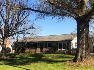 5736 Sulphur Springs Rd, Hickory, NC 28601