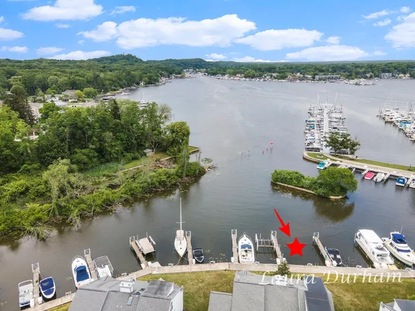 Mariners Cv #9, Douglas, MI 49406