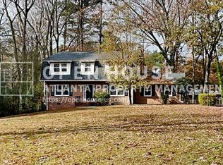 2779 Lanier Dr, Snellville, GA 30078