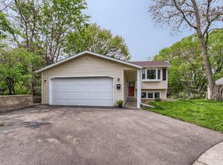 1337 Winchell St, Saint Paul, MN 55106